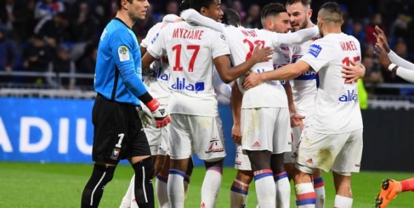 Dans un match sans grand relief, Lyon a retrouvé la victoire en Ligue...