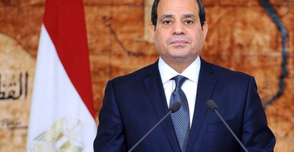 Cinq ans après la destitution de Mohamed Morsi, l’économie égyptienne retrouve des couleurs. Mais à quel prix ? Ces indicateurs au vert cachent des atteintes aux droits de l'Homme et un mécontentement croissant au sein de la population.