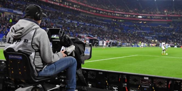 À l'issue de l'appel d'offres des droits TV lancé par la LFP, Canal+ ne diffusera aucune rencontre de Ligue 1 pour la période 2020-2024, l'agence espagnole MediaPro arrive en force. La Ligue encaisse un peu moins de 1,2 milliard d'euros, un record historique.