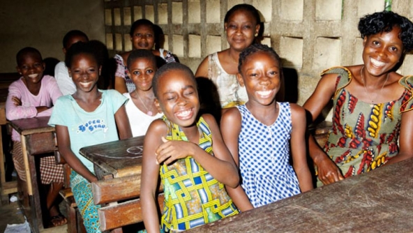 En Côte d'Ivoire, comme chaque année, le ministère de l'Education rend une étude sur l'état des lieux de la scolarité des enfants ivoiriens. Un bilan contrasté cette année avec des progrès pour le secondaire, mais des soucis en ce qui concerne le primaire.