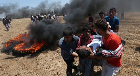 Soutenant les appels de nombreux États et observateurs en faveur d'une enquête concernant les meurtres de Palestiniens à Gaza, le Haut-Commissaire des Nations unies aux droits de l'Homme a considéré qu’il s’agissait d’actions «délibérées» de la part de l'armée israélienne ce qui viole la Convention de Genève.