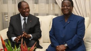 Côte d’Ivoire: le «oui…mais» des jeunes partisans de Bédié à la fusion PDCI-RDR