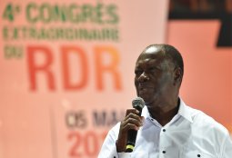 Côte d'Ivoire : l’hypothèse “malsaine” d’un troisième mandat de Ouattara