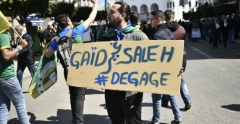 L'armée algérienne reste fidèle au président Bensalah, après l'expiration du délai d'interim